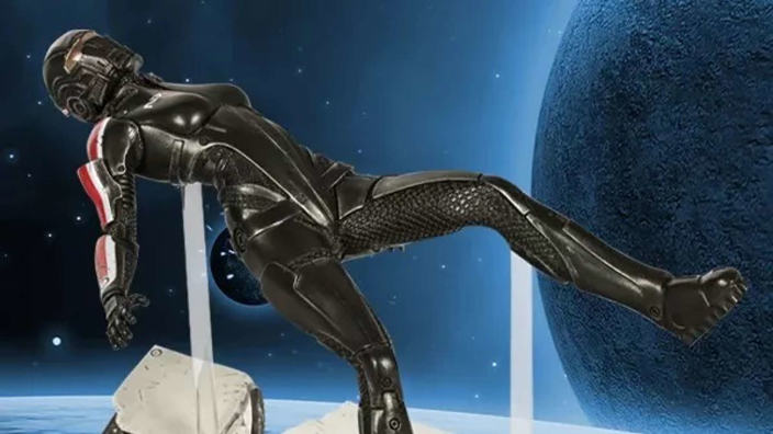 Mass Effect ritirata dalla vendita la statua della morte di Shepard